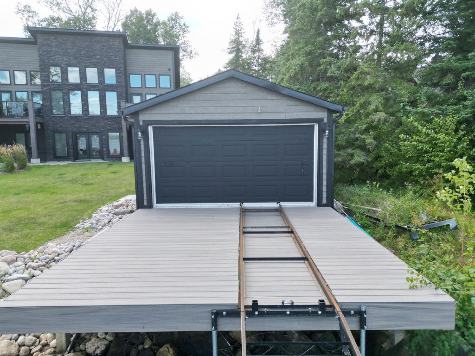 Brereton Lake Block 6 Lot 17 Boathouse with Rail System