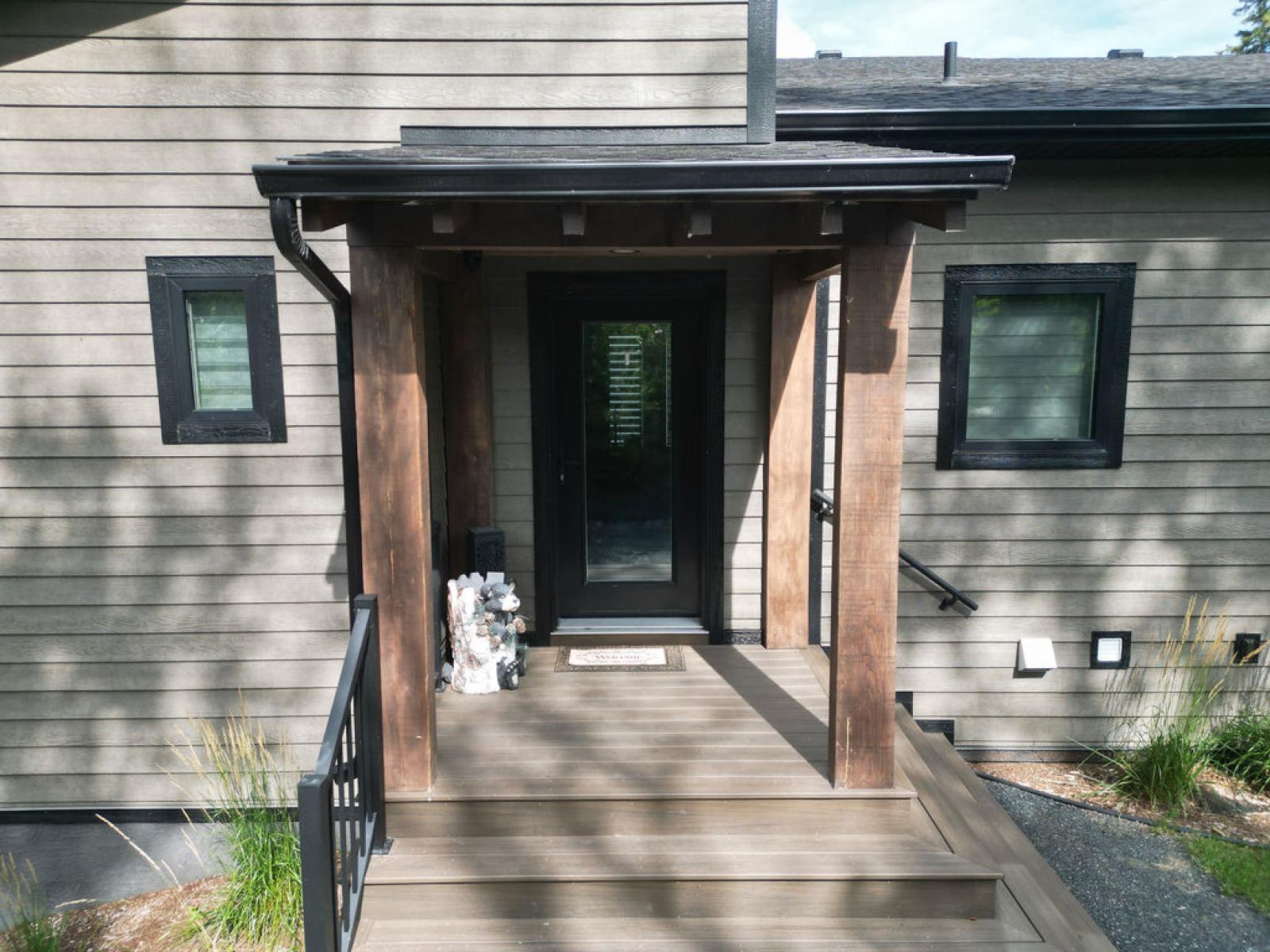 Brereton Lake Block 6 Lot 17 Rear Entry Door