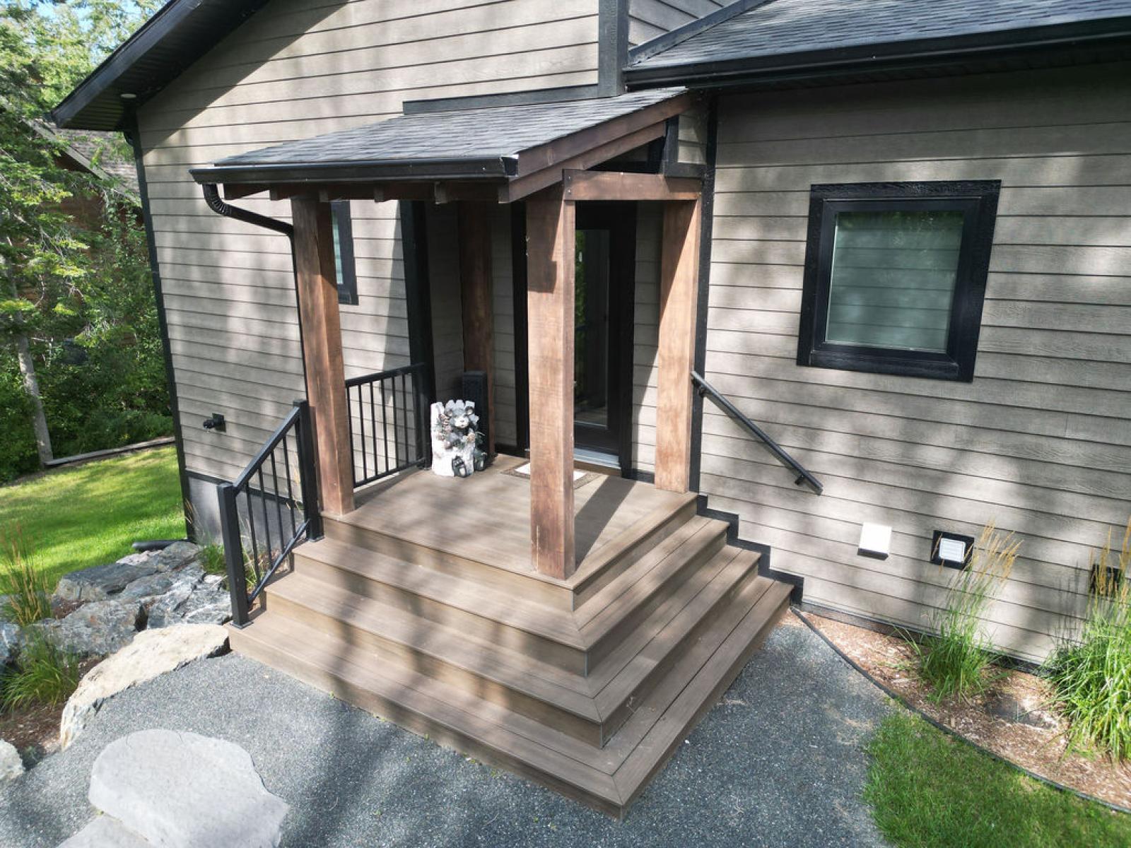 Brereton Lake Block 6 Lot 17 Rear Entry Door