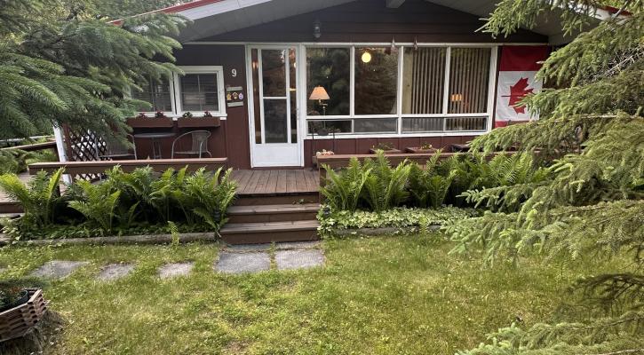 Front view Lot 9 Elder